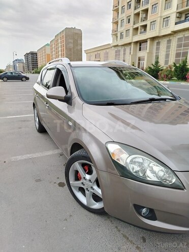 Kia Ceed 2008, 237,000 km - 1.6 л - Sumqayıt