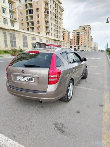Kia Ceed 2008, 237,000 km - 1.6 л - Sumqayıt