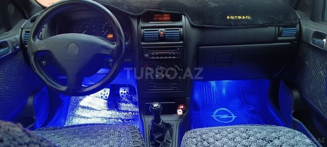 Opel Astra 2001, 259,000 km - 1.6 l - Bakı