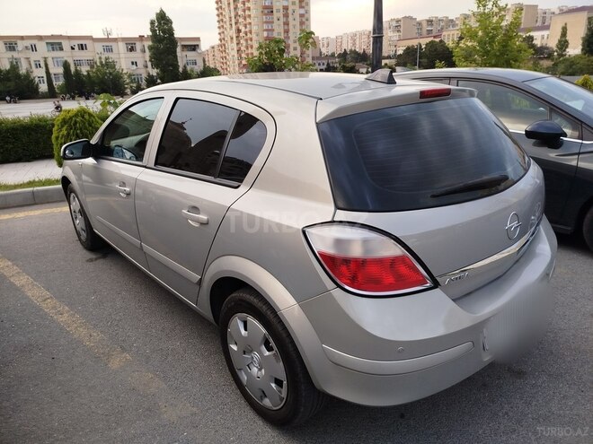 Opel Astra 2006, 266,000 km - 1.4 l - Bakı