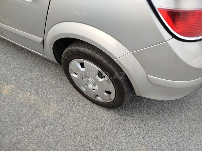 Opel Astra 2006, 266,000 km - 1.4 l - Bakı