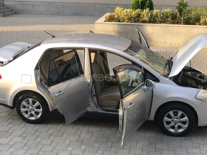 Nissan Tiida 2006, 186,000 km - 1.6 l - Bakı