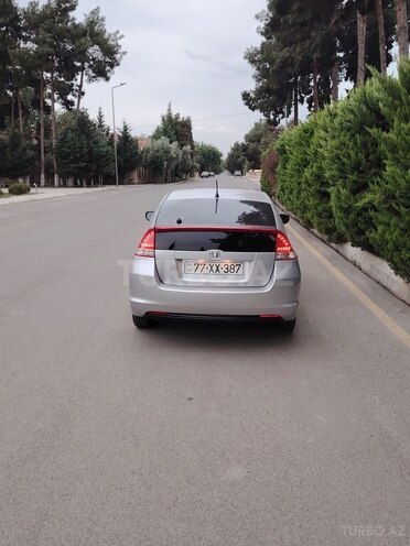 Honda Insight 2009, 283,000 km - 1.3 l - Salyan