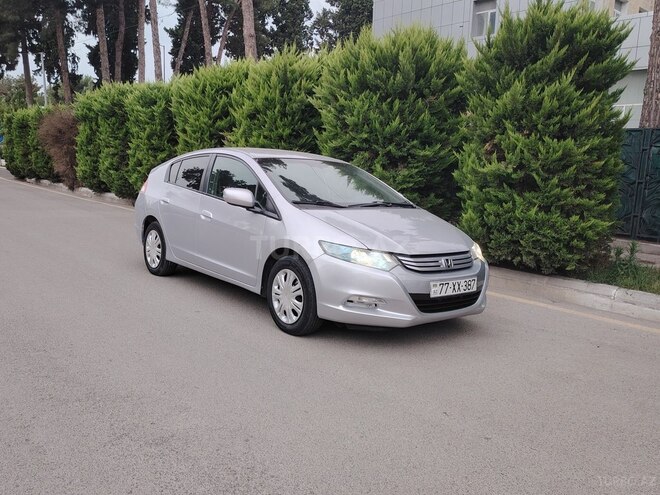 Honda Insight 2009, 283,000 km - 1.3 l - Salyan
