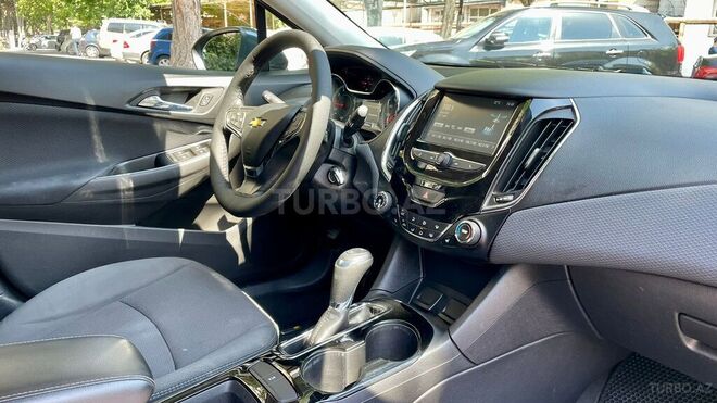 Chevrolet Cruze 2017, 202,000 km - 1.4 l - Bakı