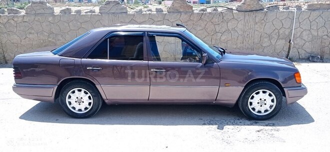 Mercedes E 200 d 1994, 717,000 km - 2.0 l - Bakı