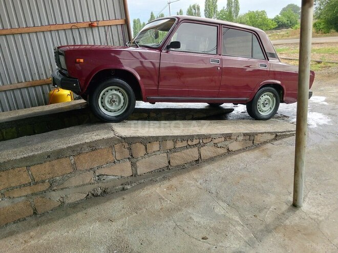 LADA (VAZ) 2107 2004, 42,056 km - 1.6 l - Şəki