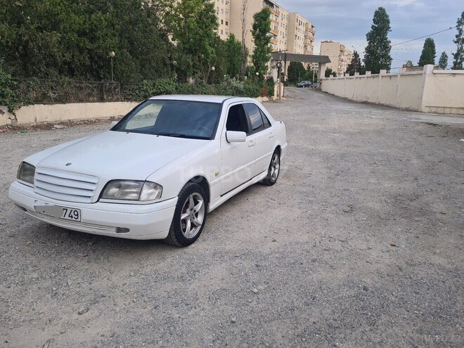 Mercedes C 200 1995, 310,000 km - 2.0 l - Bakı