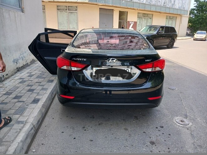 Hyundai Elantra 2015, 216,000 km - 1.6 l - Bakı