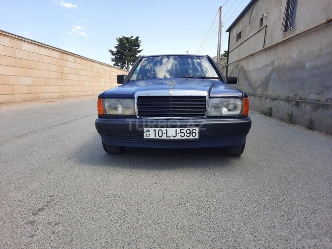 Mercedes 190 1991, 25,420 km - 1.8 л - Bakı