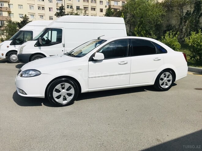 Daewoo Gentra 2013, 334,700 km - 1.5 l - Bakı