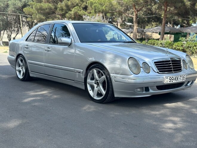 Mercedes E 430 2001, 326,400 km - 4.3 l - Bakı