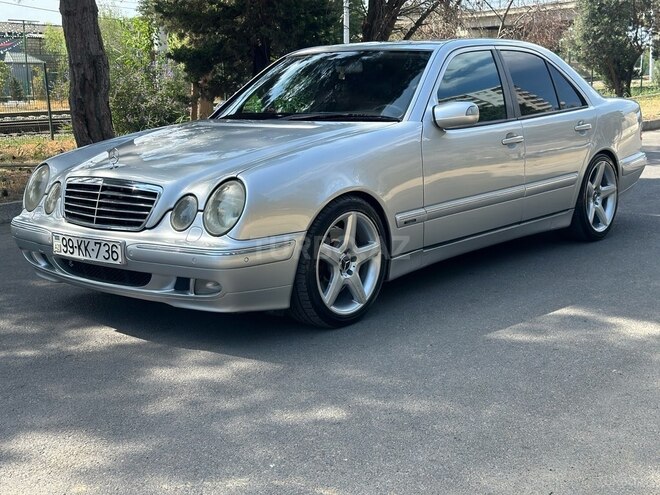 Mercedes E 430 2001, 326,400 km - 4.3 l - Bakı