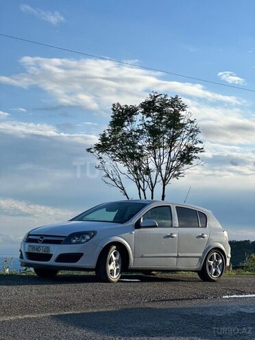 Opel Astra 2006, 220,000 km - 1.3 l - Bakı