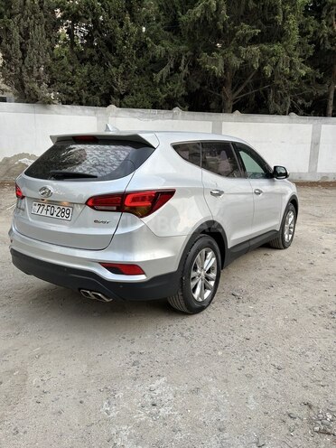 Hyundai Santa Fe 2016, 170,000 km - 2.0 л - Bakı