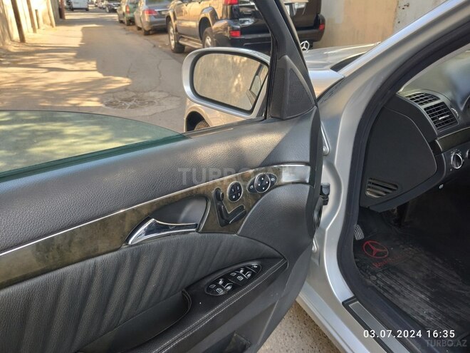 Mercedes E 320 2002, 265,000 km - 3.2 л - Bakı