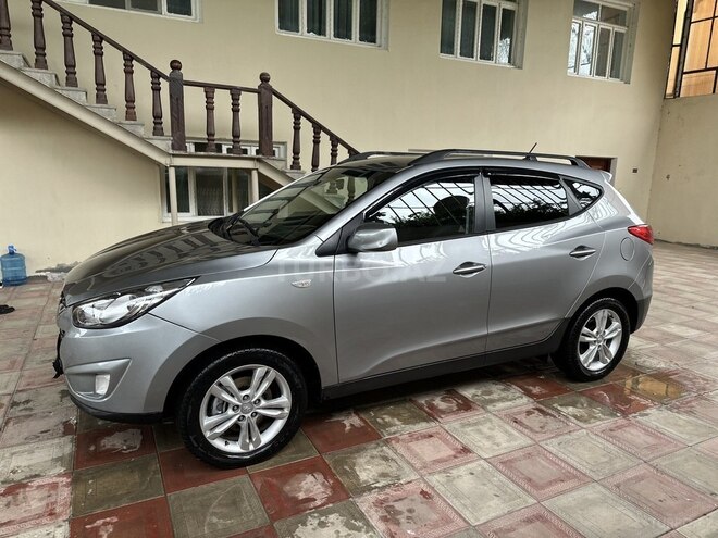 Hyundai Tucson 2012, 200,000 km - 2.0 l - Tovuz