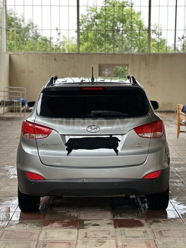 Hyundai Tucson 2012, 200,000 km - 2.0 l - Tovuz