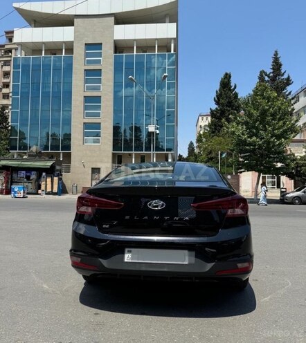 Hyundai Elantra 2019, 86,905 km - 2.0 l - Bakı