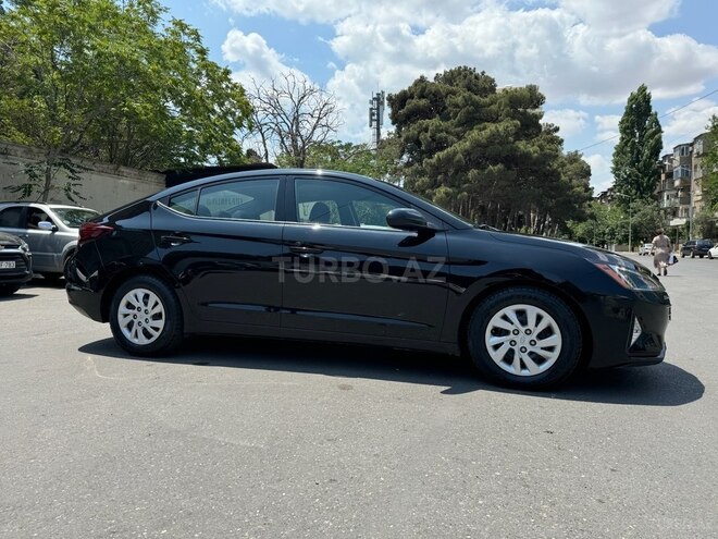 Hyundai Elantra 2019, 86,905 km - 2.0 l - Bakı