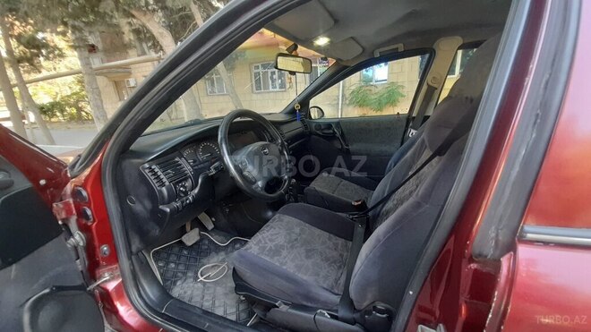 Opel Vectra 1997, 370,000 km - 1.6 l - Bakı