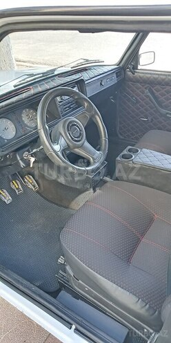 LADA (VAZ) 2107 2000, 300,000 km - 1.6 l - Astara