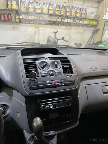 Mercedes Vito 109 2009, 260,000 km - 2.2 l - Xırdalan