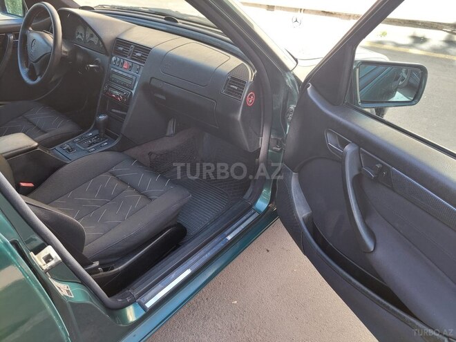 Mercedes C 240 1999, 390,000 km - 2.4 л - Gəncə