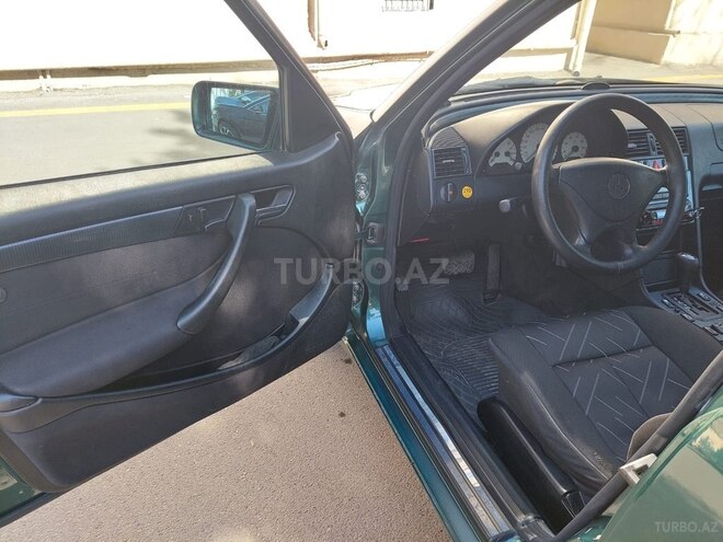 Mercedes C 240 1999, 390,000 km - 2.4 л - Gəncə