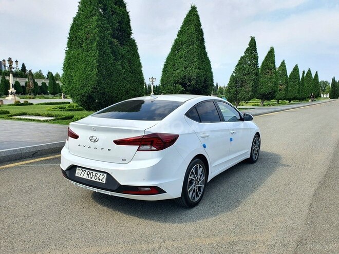 Hyundai Elantra 2019, 95,000 km - 1.6 l - Gəncə