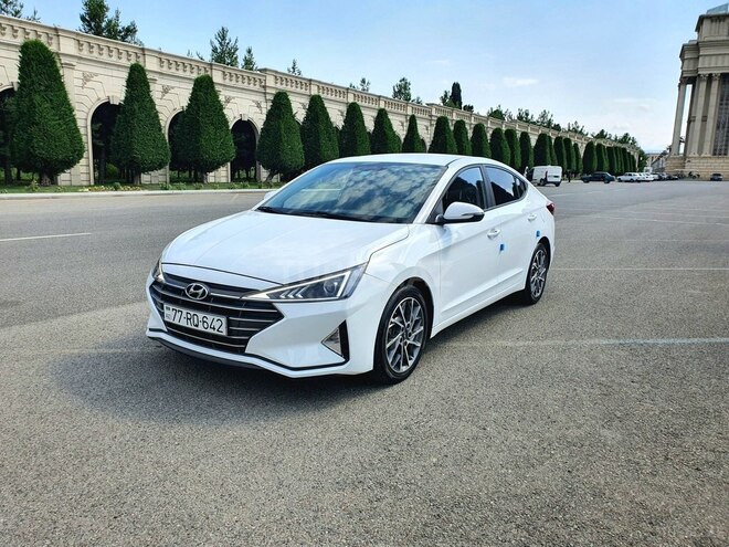Hyundai Elantra 2019, 95,000 km - 1.6 l - Gəncə