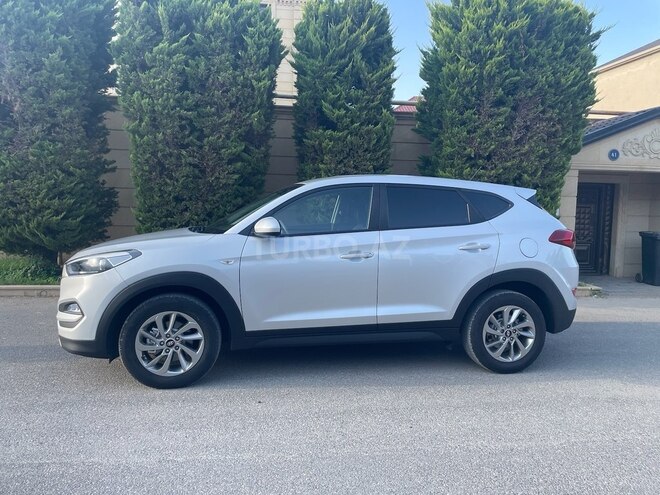 Hyundai Tucson 2016, 120,000 km - 1.7 l - Sumqayıt