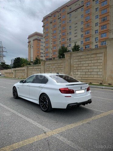 BMW 520 2015, 220,000 km - 2.0 l - Bakı