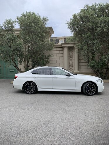 BMW 520 2015, 220,000 km - 2.0 l - Bakı