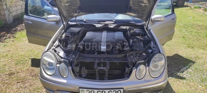 Mercedes C 320 2004, 150,000 km - 3.2 l - İmişli