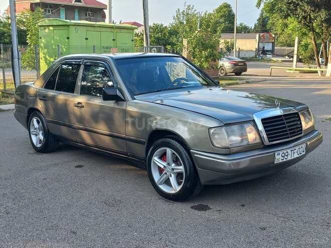 Mercedes E 290 1987, 220,000 km - 2.9 л - Ağstafa