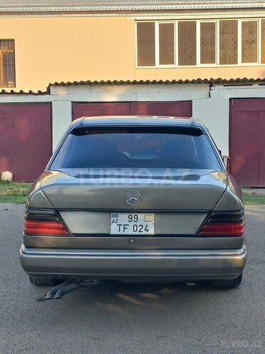 Mercedes E 290 1987, 220,000 km - 2.9 л - Ağstafa