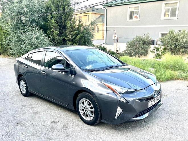 Toyota Prius 2016, 310,000 km - 1.8 л - Bakı