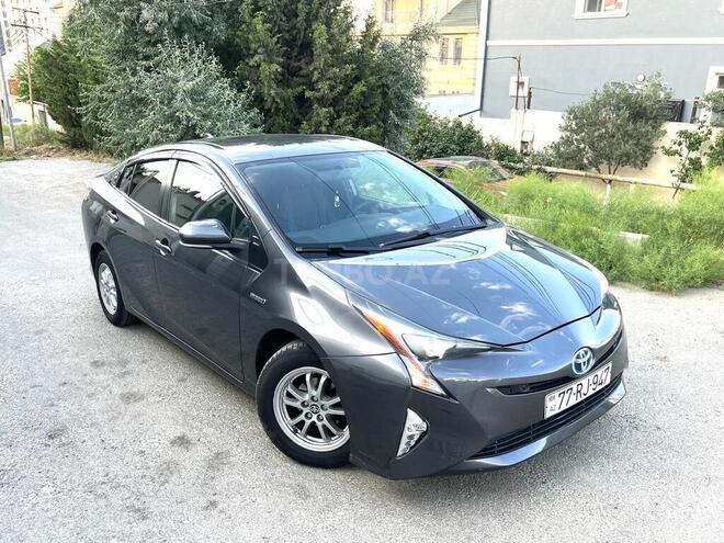 Toyota Prius 2016, 310,000 km - 1.8 л - Bakı