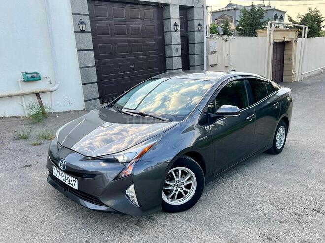 Toyota Prius 2016, 310,000 km - 1.8 л - Bakı