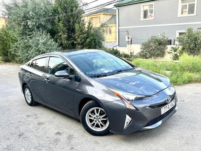 Toyota Prius 2016, 310,000 km - 1.8 л - Bakı