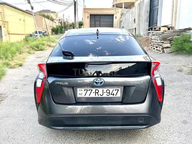 Toyota Prius 2016, 310,000 km - 1.8 л - Bakı