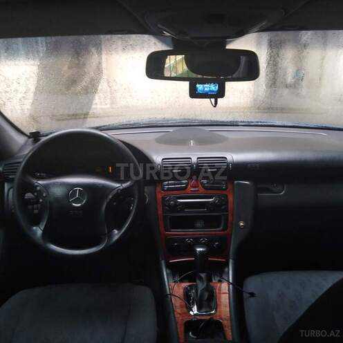 Mercedes C 220 d 2001, 370,000 km - 2.2 l - Bakı