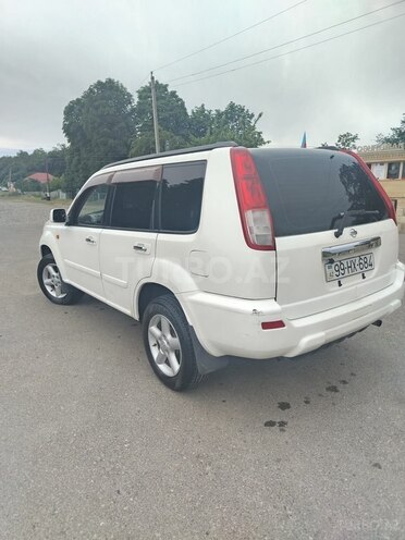 Nissan X-Trail 2002, 238,790 km - 2.0 l - Quba