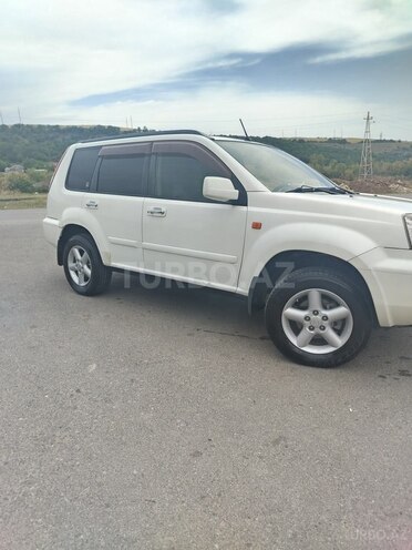 Nissan X-Trail 2002, 238,790 km - 2.0 l - Quba
