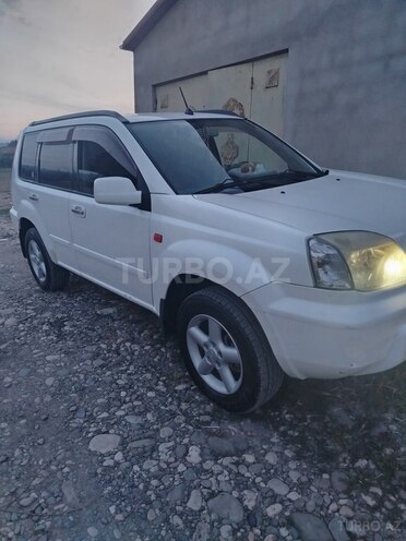 Nissan X-Trail 2002, 238,790 km - 2.0 l - Quba