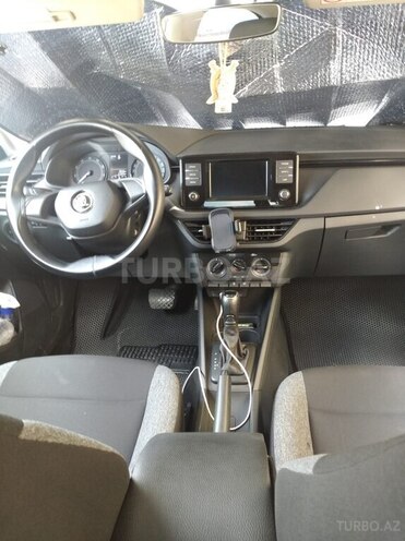 Skoda Rapid 2022, 67,000 km - 1.6 l - Bakı