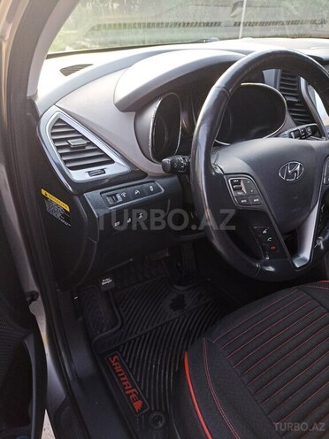 Hyundai Santa Fe 2013, 96,700 km - 2.0 l - Salyan