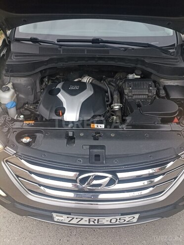 Hyundai Santa Fe 2013, 96,700 km - 2.0 l - Salyan