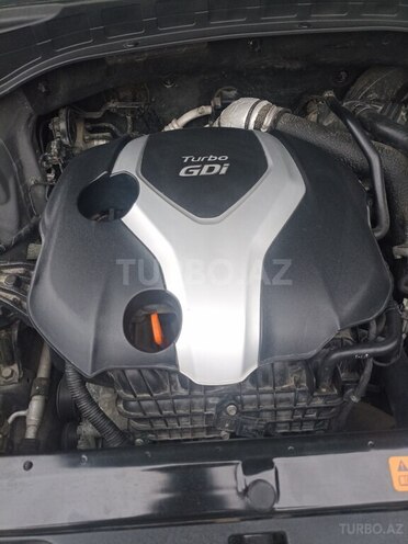 Hyundai Santa Fe 2013, 96,700 km - 2.0 l - Salyan